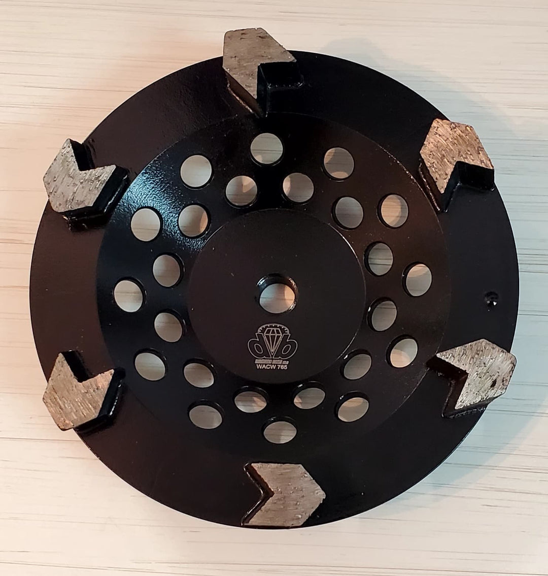Cup Wheel Arrow