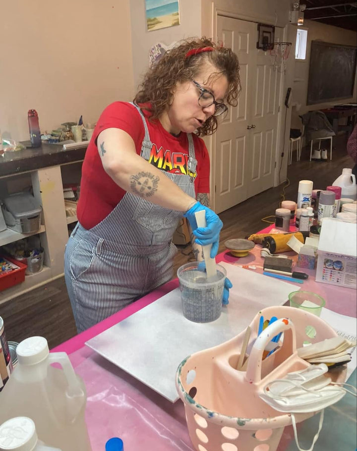 Artistic Epoxy Training with LaRousse